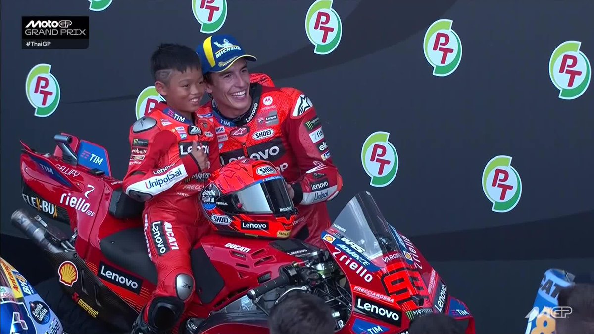 THIS IS JUST WHOLESOME! ❤️ #ThaiGP 🇹🇭