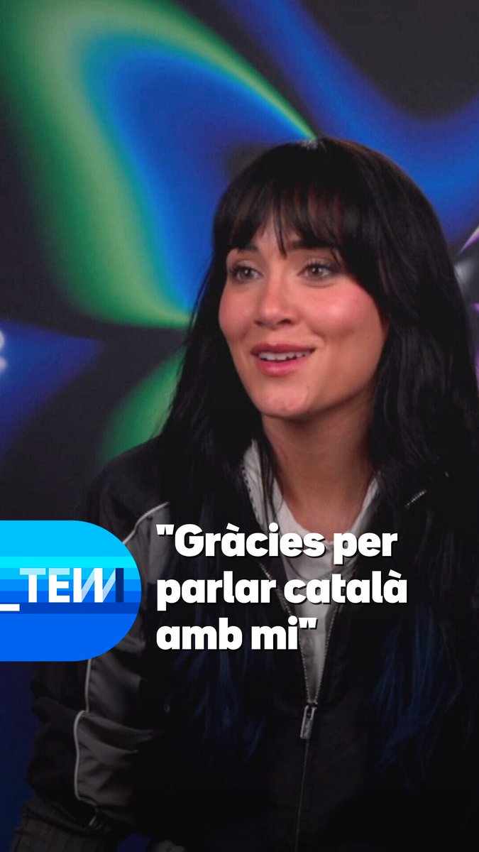 "Gràcies per parlar català amb mi." Aitana (AITANA) agraeix poder parlar català i explica que mira de practicar-lo per no perdre'l. #TotEsMou3Cat