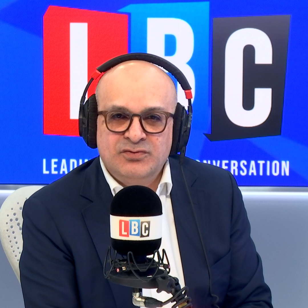 ‘Go and bend the knee and say sorry.’ Zelenskyy must apologise to Donald Trump, Ali Miraj explains.