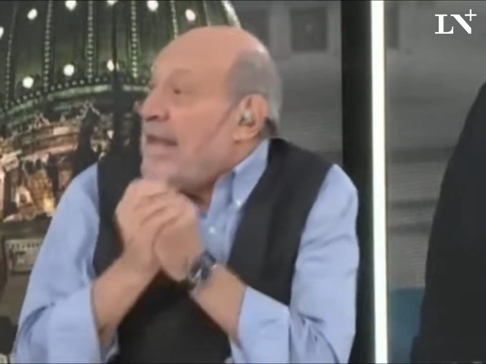 "Leuco": Por los comentarios de Alfredo Leuco sobre Santiago Caputo