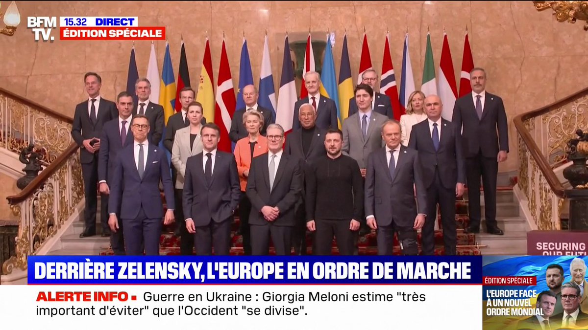 🚨ALERTE INFO Les dirigeants européens ont réalisé une « photo de famille » pour afficher leur unité dans la poursuite de la guerre en Ukraine. Vous pourrez l’imprimer et la contempler quand nous serons dans les tranchées face aux Russes.