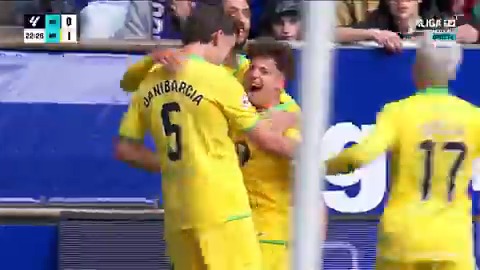 🚀 Soriano, DESDE SORIA. 💥 Golazo para abrir la victoria del RC Deportivo. #LaCasaDelFútbol #LALIGAHYPERMOTION