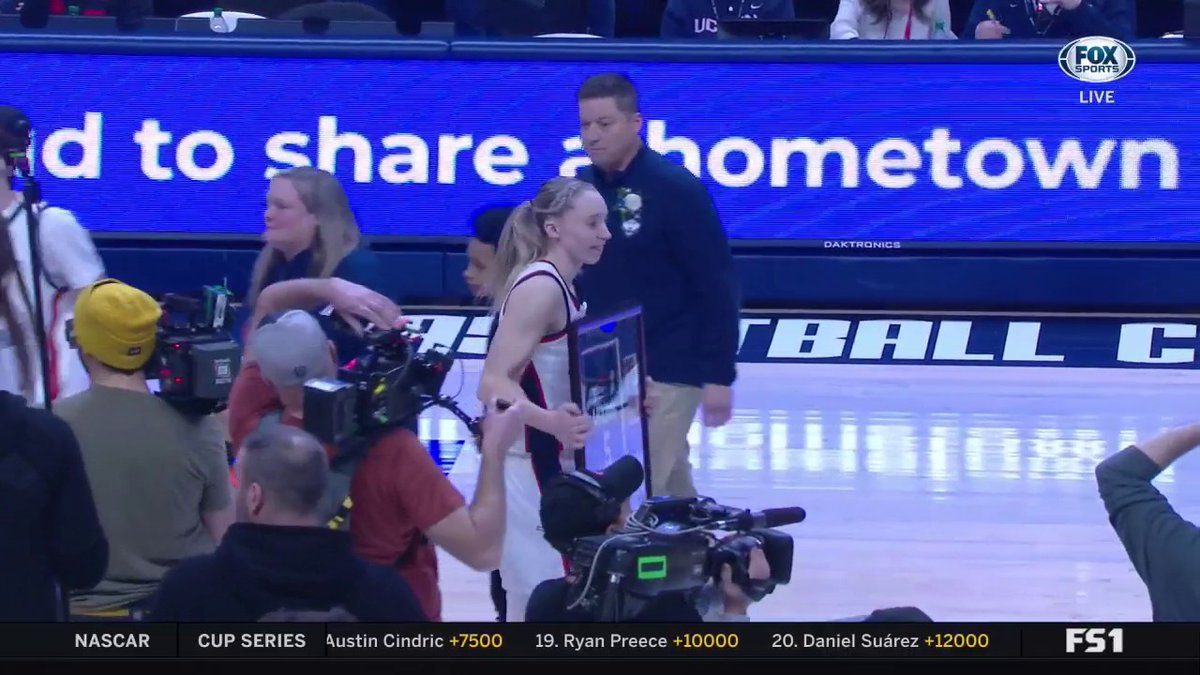 Paige Bueckers has her senior day moment 😢 (via UConn Women’s Basketball)