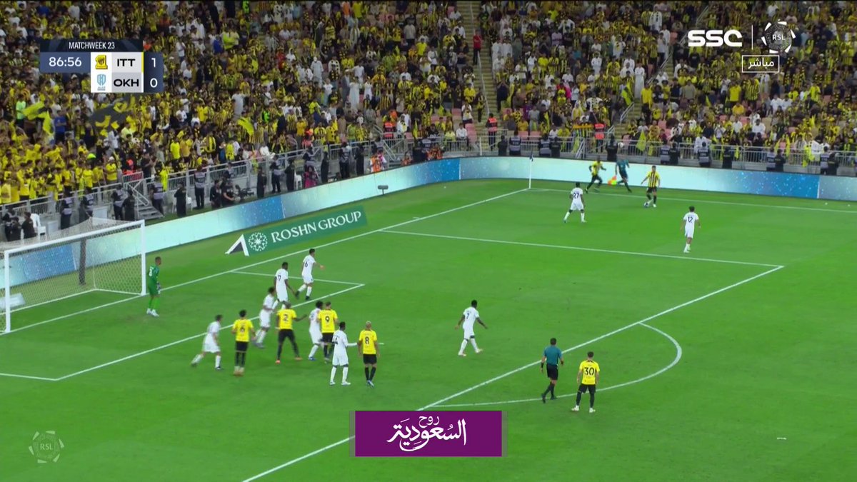 اذا حقق الهلال المهتري فنيا الدوري او الاهلي الذي لا تاريخ له في المنافسة او النصر الذي لم يكن ولن يكن منافسا للعميد فهذا بسبب لاعبين ومدرب مستهترين نقاط تهدر وقمة اللامبالاة وكل مشجع قال في مباراة الخليج معوضين خير هيا ابلع المر👎🏾 #الاتحاد_الأخدود