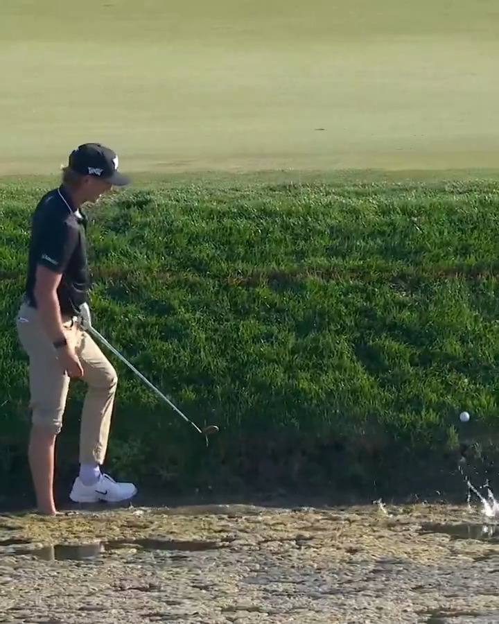 Winning is hard. Jake Knapp has been leading throughout the week. This triple bogey moves him from co-leader to T5, 3 back @The_Cognizant.