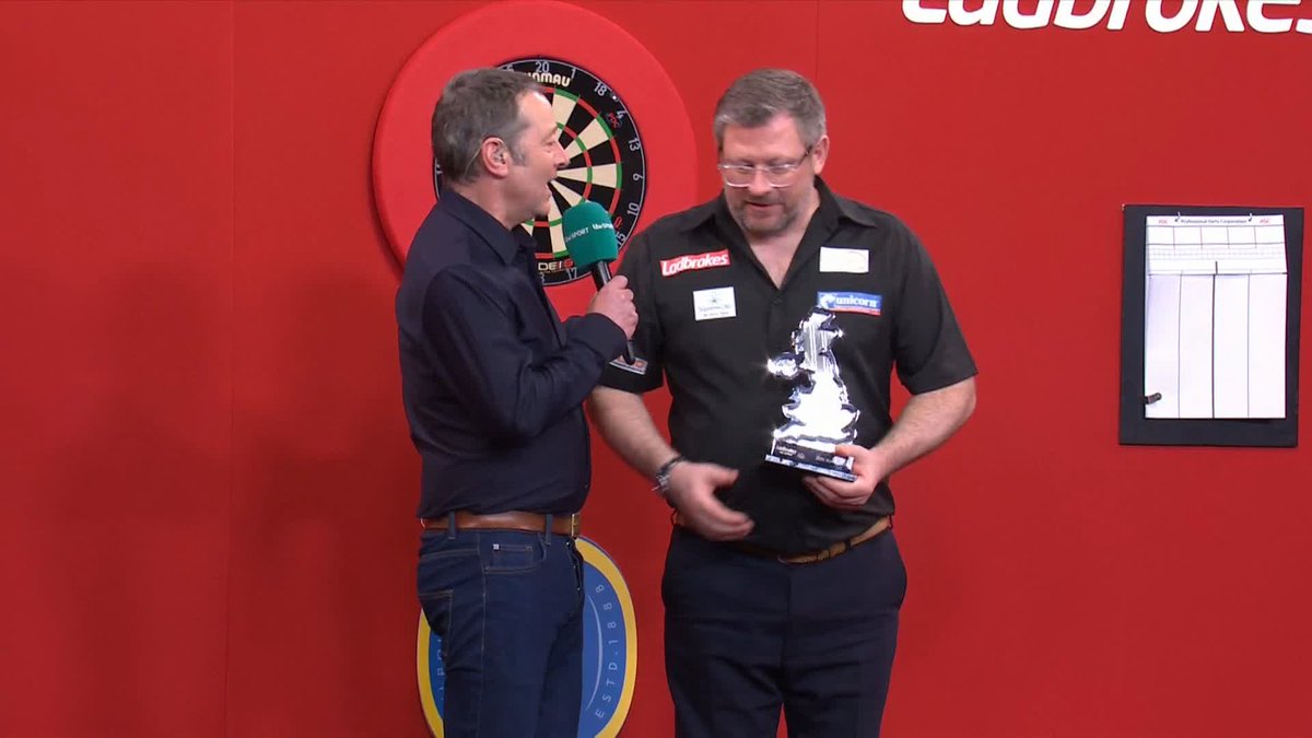 "What can you do against that?" James Wade heaps HUGE praise on the champion, Luke Littler 👏 #UKOpenDarts | James Wade
