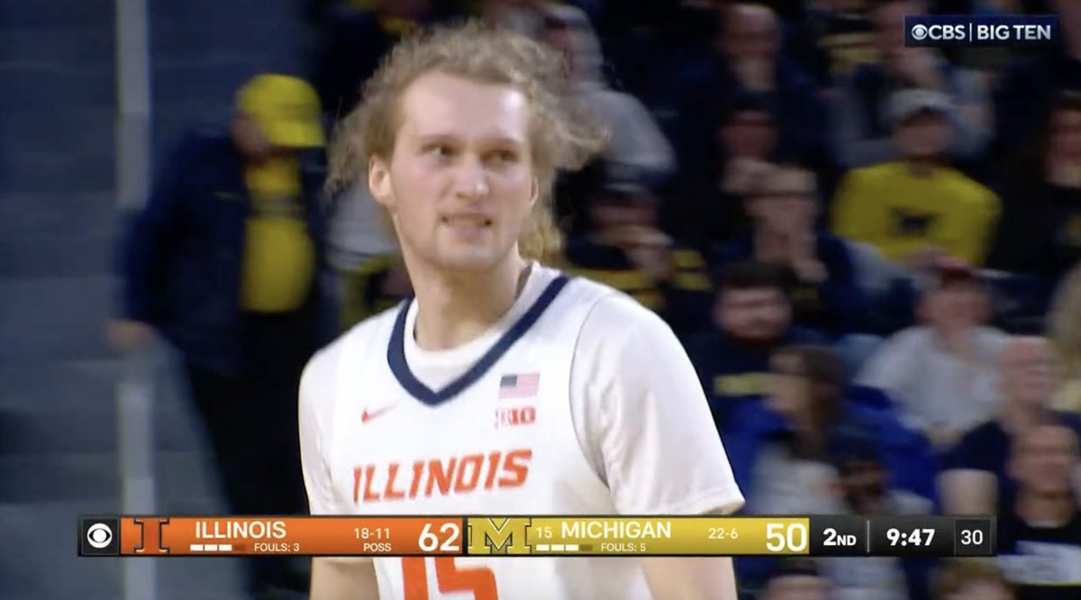 JAKE DAVIS FROM DEEP. Illinois Men's Basketball is lighting it up from long range.