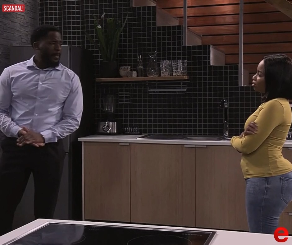 So Busisiwe is back for revenge and the first thing Nhloso does is make sure that Dintle is safe. 🫨🫨🫨 I guess it's true that la amanzi ake ama khona azophinde ame mos. 👀👀 #etvScandal #eVOD