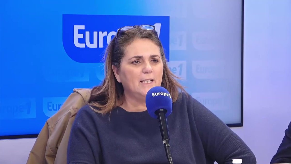 « [Cyril Hanouna] sera mon J.D. Vance », déclare Philippe de Villiers, dans #OMSLT avec Cyril Hanouna sur #Europe1.