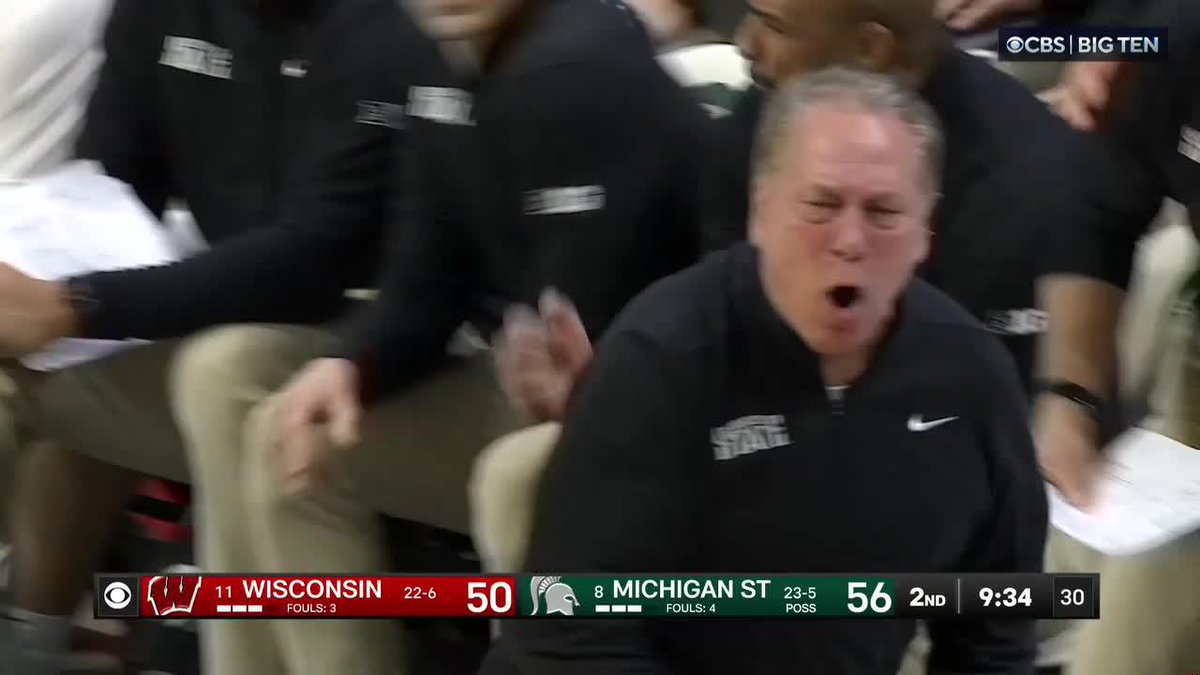 "Just listen. This is Izzo." 🗣️ Tom Izzo got Michigan State Men's Basketball fans to their feet here 🔊 #B1GMBBall