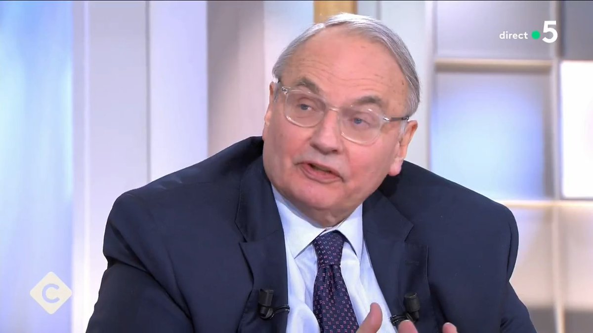 "Je suis très frappé de voir que les souverainistes d'extrême droite et d'extrême gauche sont partisans d’une soumission à Poutine et à Trump. Nous sommes face à une situation où nous devons montrer ce dont nous sommes capables." Ukraine : Jean-Louis Bourlanges dans #CàVous