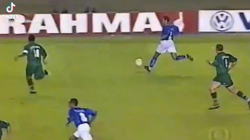 Aonde foi parar a música “dale, dale dale cruzeiro, com muito orgulho, com muito amor”?