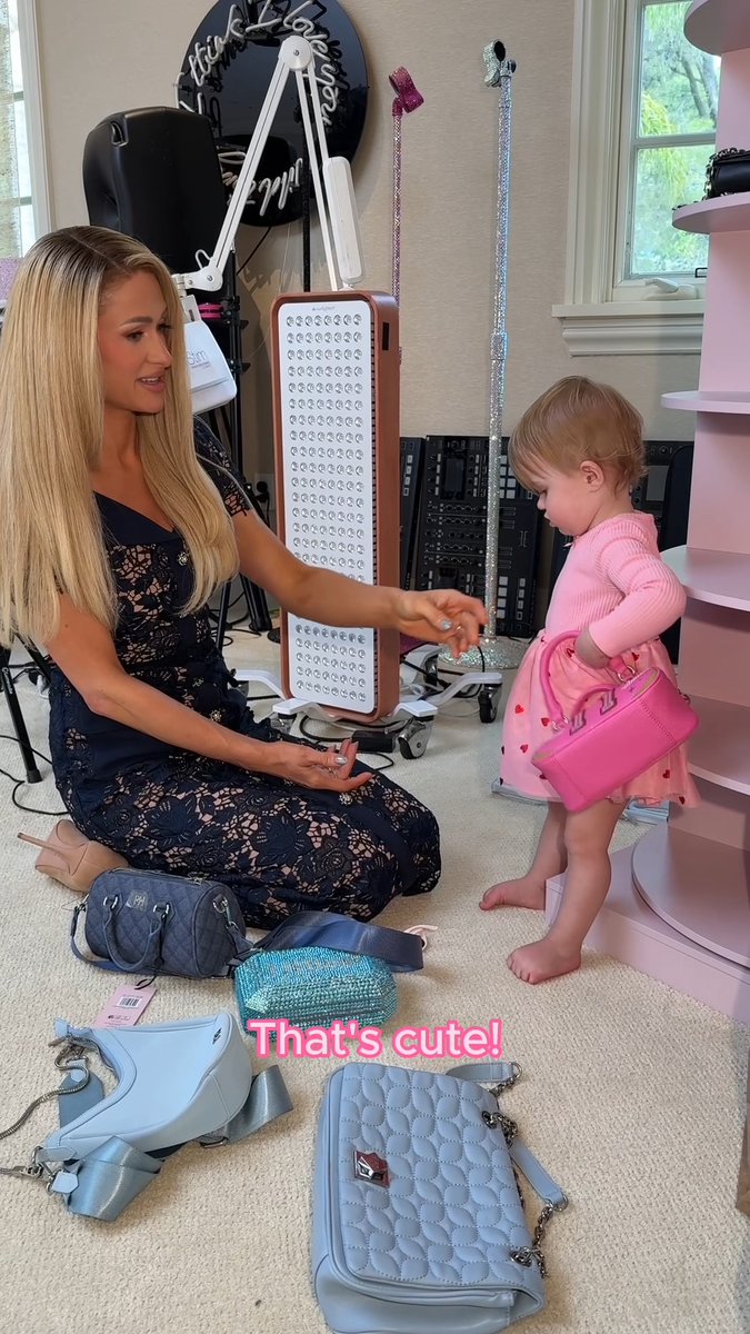 Londonโs breaking into my purse collection already ๐ Love getting her opinions on my latest designs for my handbag collection ๐
๐ป๐ Shop now on Walmart: