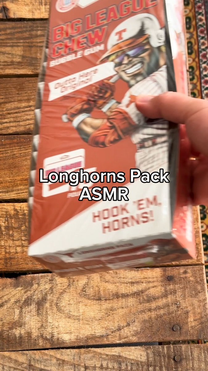 Big League Chew has released a special #Texas #Longhorns edition for both baseball and softball. You can find this Horns themed @BigLeagueChew at both HEB and Dicks Sporting Goods. #HookEm