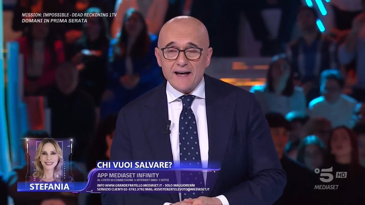 Maria Teresa, benvenuta in studio! ✨ #GrandeFratello