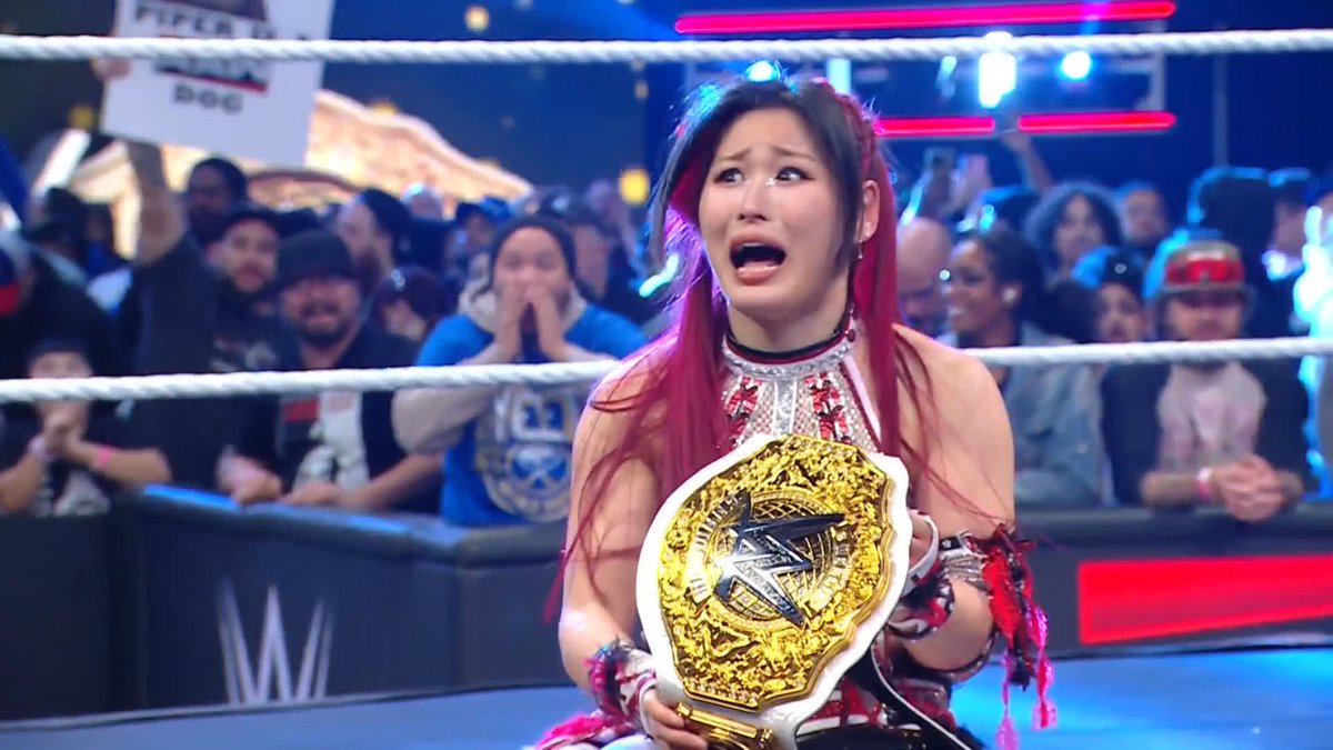 IYO SKY gana el Campeonato Femenino Mundial ¡TENEMOS NUEVA CAMPEONA! #WWERaw