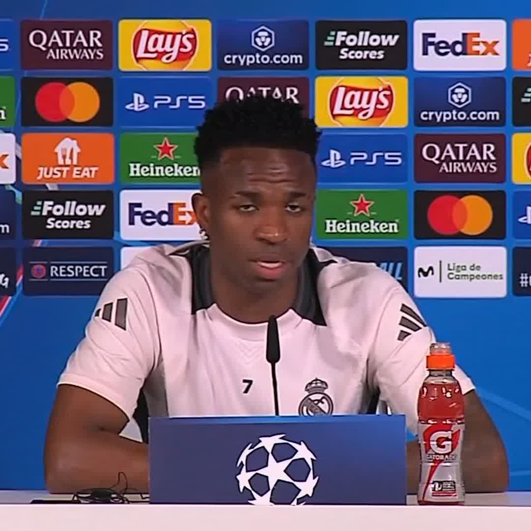 🗣️ "I'm very happy here" Vinicius Junior says he wants to sign a new contract with Real Madrid despite strong interest from the Saudi League ⬇️