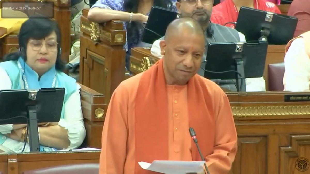 एक नाविक परिवार ने महाकुम्भ-2025, प्रयागराज में 45 दिनों में ₹30 करोड़ की कमाई की है...