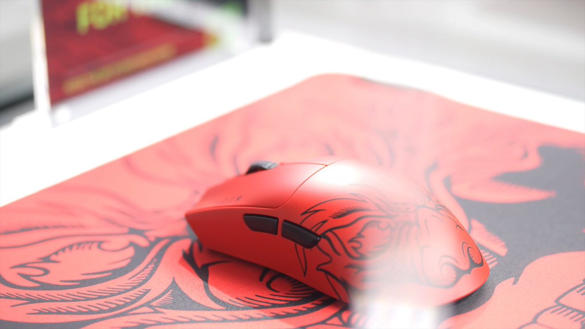 Celebrating 10 years of partnership with the one and only T1 Faker! From unveiling a special Razer Viper V3 Pro Faker Edition to answering fans' most burning questions, the #RazerxFaker anniversary event was a tribute to a decade of dedication and esports greatness. Watch the highlights and relive the hype! #TeamRazer