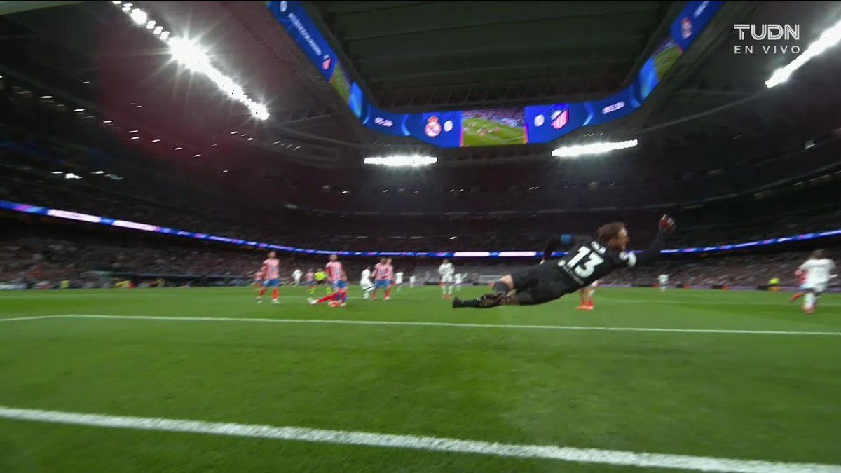 The pass from Valverde, the run and finish from Rodrygo 🤌 (via TUDN USA)
