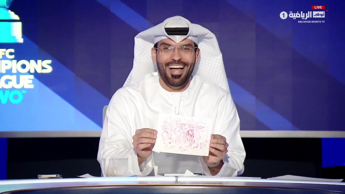 شاهد اللقطة.. محمد الهوتي يكشف الورقة التي يضع عليها رياض الذوادي أفكاره #الرياضة_اليوم Asia #دوري_أبطال_آسيا2 #شباب_الأهلي_الشارقة