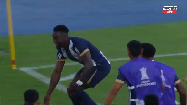 ¡¡IMPRESIONANTE golazo de Erick Castillo para el 2-0 de Alianza Lima ante Iquique!! 📺 Mirá TODA la CONMEBOL #Libertadores por #DisneyPlus Premium