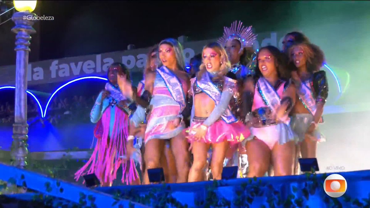 Comissão de frente da Paraíso do Tuiuti traz a Deputada Érika Hilton. Gostaram? #Globeleza