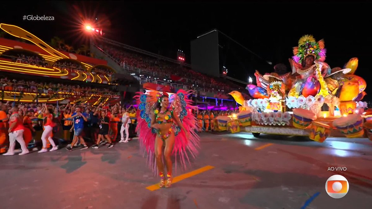 Alane, dançarina paraense, simplesmente LINDA! ✨ #Globeleza