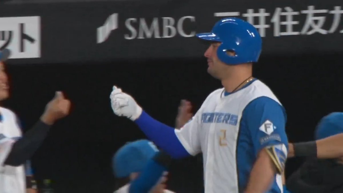 逆方向への一発🙆‍♂️ 北海道日本ハム #マルティネス 選手の逆転3ランホームラン🌈 #lovefighters 👇ライブ配信はこちら