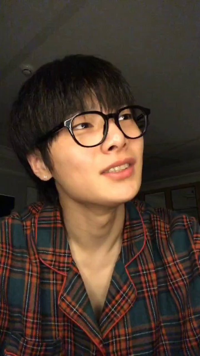 정인이 추천 맛집!! 📍초량원조불백 본점 부산 동구 초량로 36 1층 #스키즈장소정보 #아이엔
