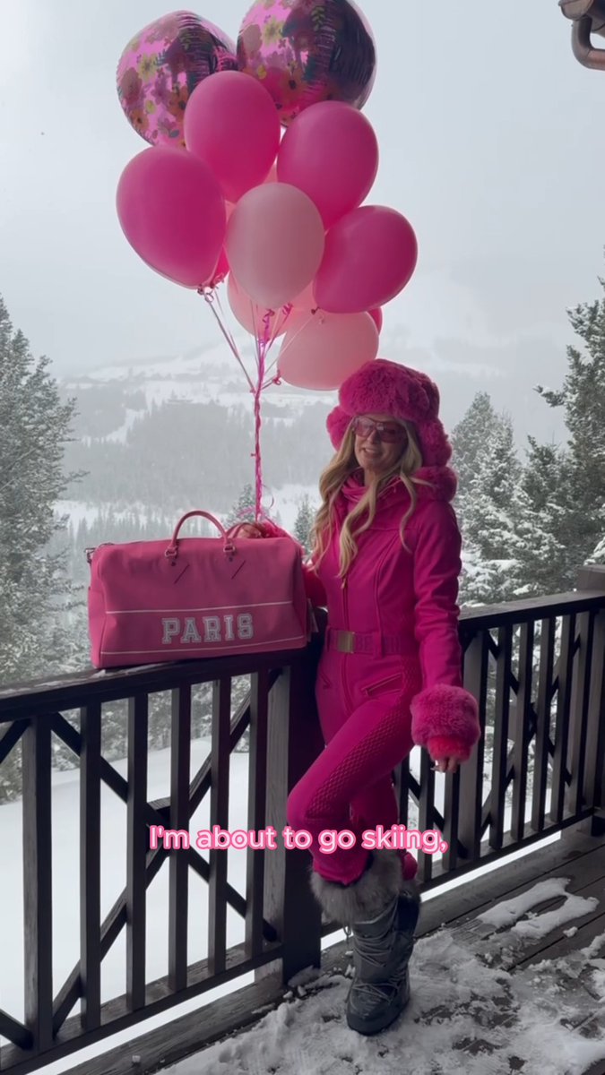 My duffel bags are now available on Amazon! ✨ ✈️🏔️ They're perfect for any upcoming travel you might be doing this year: