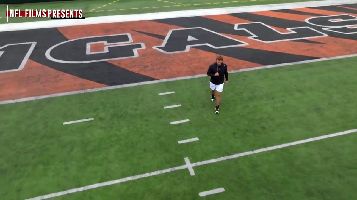 The 'Hubbard-Yard Dash' will forever go down in Cincinnati Bengals history Congrats to Ohio kid Sam Hubbard on an iconic career. 👏