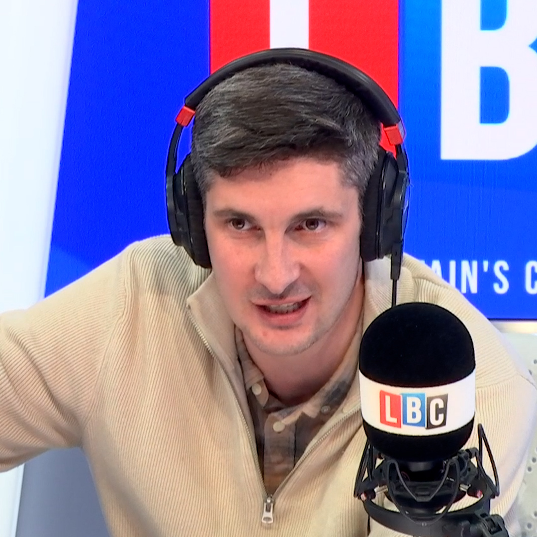 'He's made the call, ten minutes later, we've got him an opportunity.' Caller Edward opens up to @TomSwarbrick1 about the 'struggles' he's faced finding work post-uni... ...Caller Ethan phones in with an offer.
