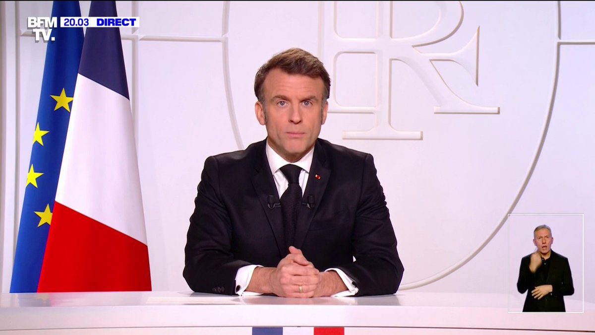 Et donc, Macron nous explique sans rire que la Russie est une menace pour la France. Il va vraiment falloir le débrancher si on ne veut pas se retrouver dans un chaos inextricable. #MacronDémission #MacronDEGAGE #Macron20h