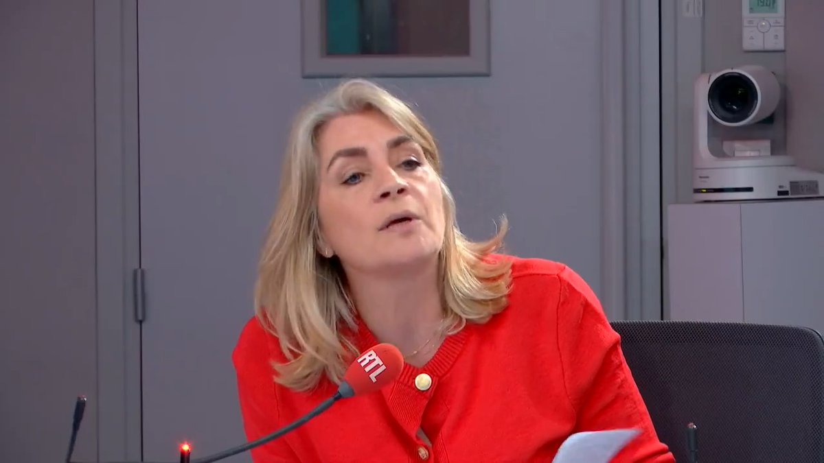 Allocution d'Emmanuel Macron : "Il y a des choses qui m'inquiètent quand il dit 'la patrie a besoin de vous', 'votre engagement', j'avais l'impression qu'il allait demander à mon fils de s'engager" Emilie Zapalski, éditorialiste politique, au micro d'Yves Calvi #OnRefaitLeMonde