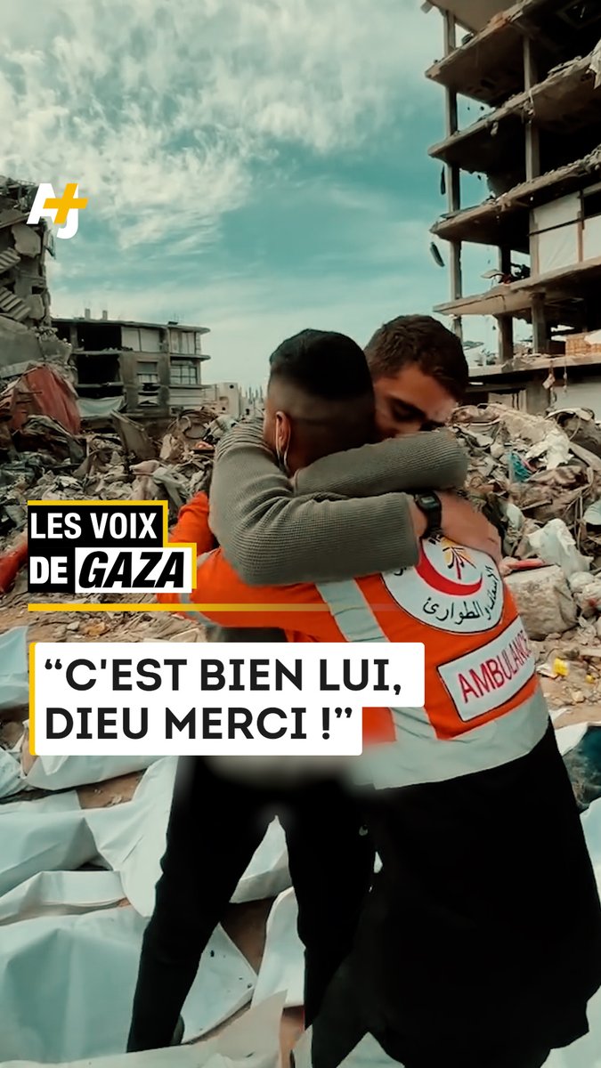Ce jeune Palestinien est soulagé d'avoir enfin retrouvé le corps de son frère, tué par Israël et enterré dans une fosse commune.