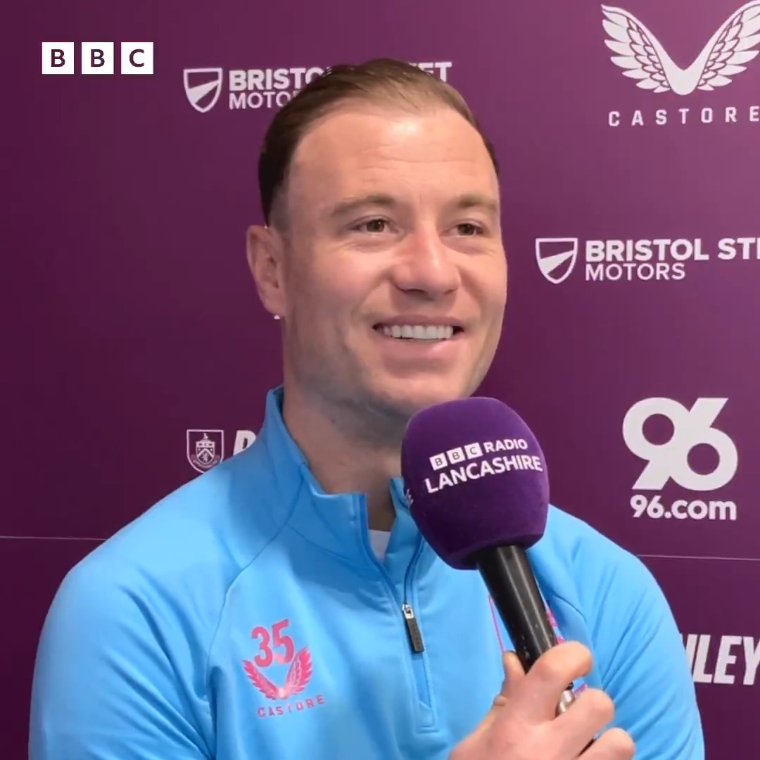 ⚽ "Everyone lives and dies for Burnley Football Club. That's what we need as players to realise that. You see so many [players] come and go, but players do need to realise fans are everything to a club." #Burnley's Ashley Barnes #utc | #twitterclarets | #bbcfootball
