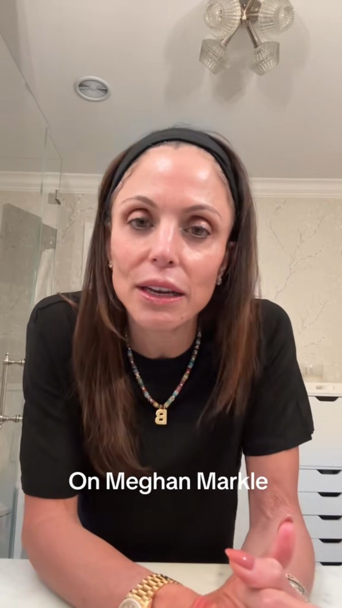 Help me help you #meghanmarkle #forthepeople #royals