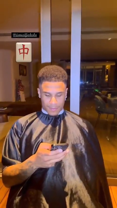 ✂️ Ismail Jakobs.