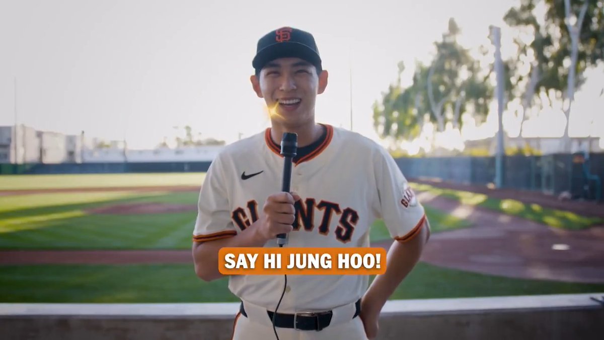 Jung Hoo Lee is pookie 🥰