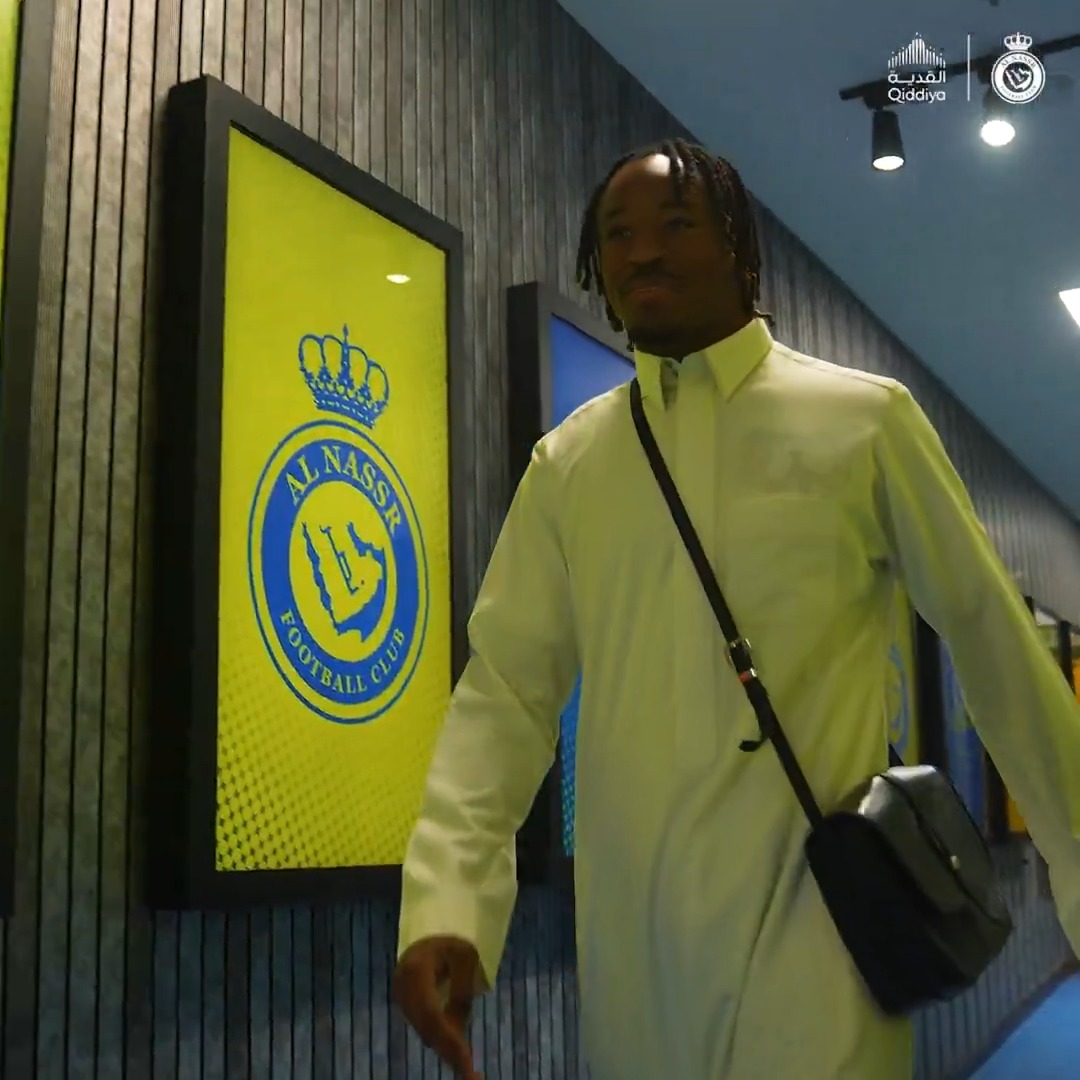 نجومنا في الملعب 🏟️ استعـدادًا للتحضيـر الأخيـر 💛