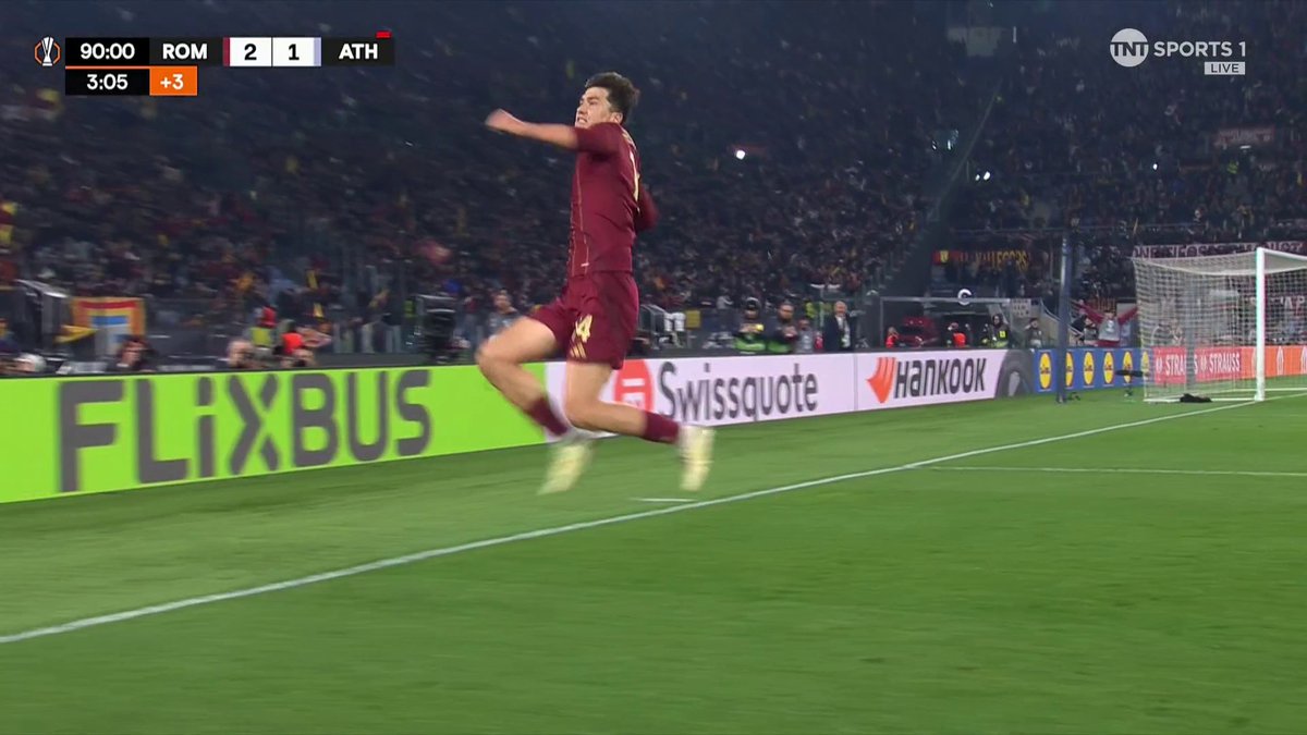 ELDOR SHOMURODOV FIRES ROMA AHEAD IN THE FINAL MINUTE OF THE GAME 🤯 They take a 2-1 lead heading into the second leg against Athletic Club 👀 📺 TNT Sports & discovery+ UK