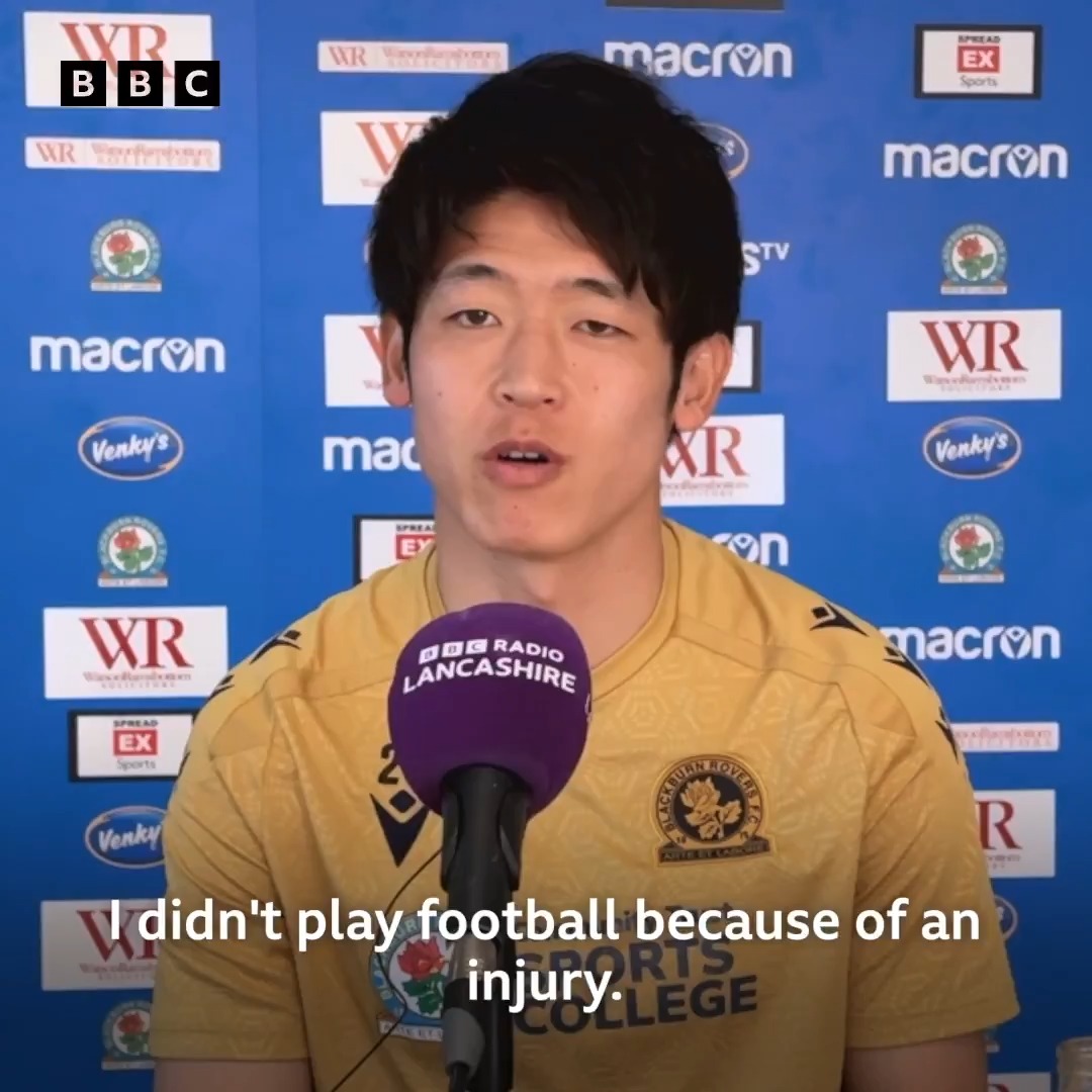 🔵 ⚪ "It's hugely important to play at Ewood Park. The atmosphere is amazing. I wanted to play football in the UK. It was my dream." #Blackburn's Yuki Ohashi speaks to BBC Sport Lancashire for the first time. #Rovers | #bbcfootball | #bbcefl