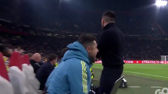 Frustratie bij Farioli 💥 #ZiggoSport #UEL #AJAFRA