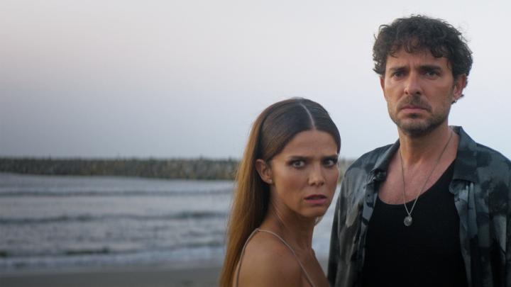 Somebody wants to kill CEO Bárbara Hidalgo. Can she find the culprit as her family schemes ruthlessly for control of her business empire? Medusa is now playing.