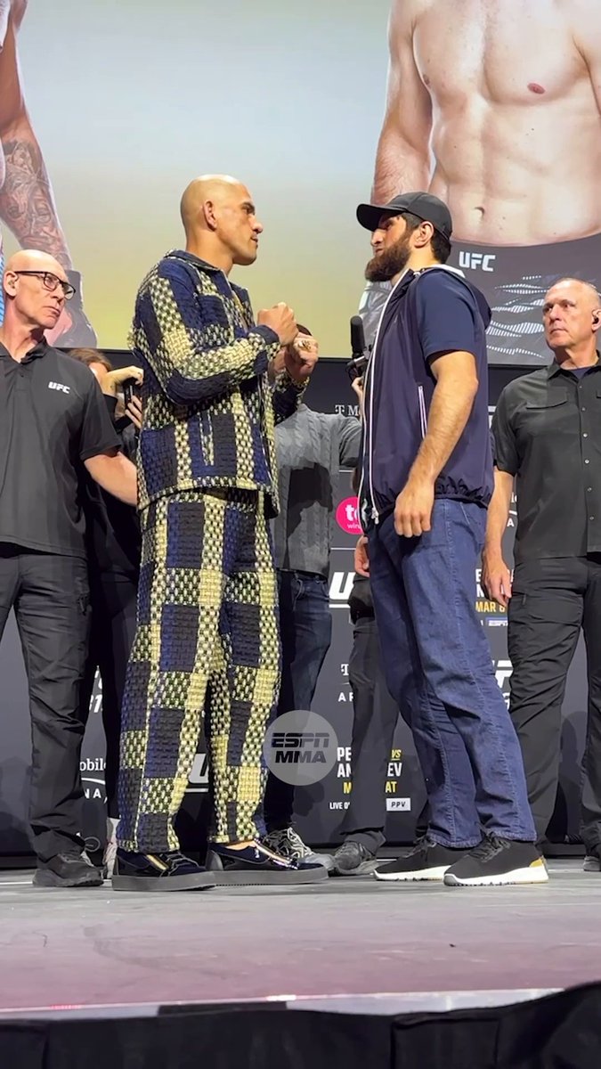 Alex Pereira 🆚 Magomed Ankalaev: a title fight between top UFC light heavyweights finally goes down at #UFC313 🏆 Saturday, 10 PM ET | ESPN+ PPV 🍿