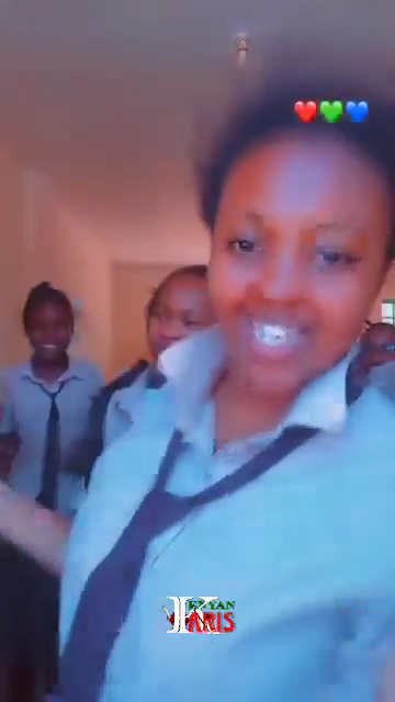 Uyo wa kudishi hadanganyi 🤣🤣