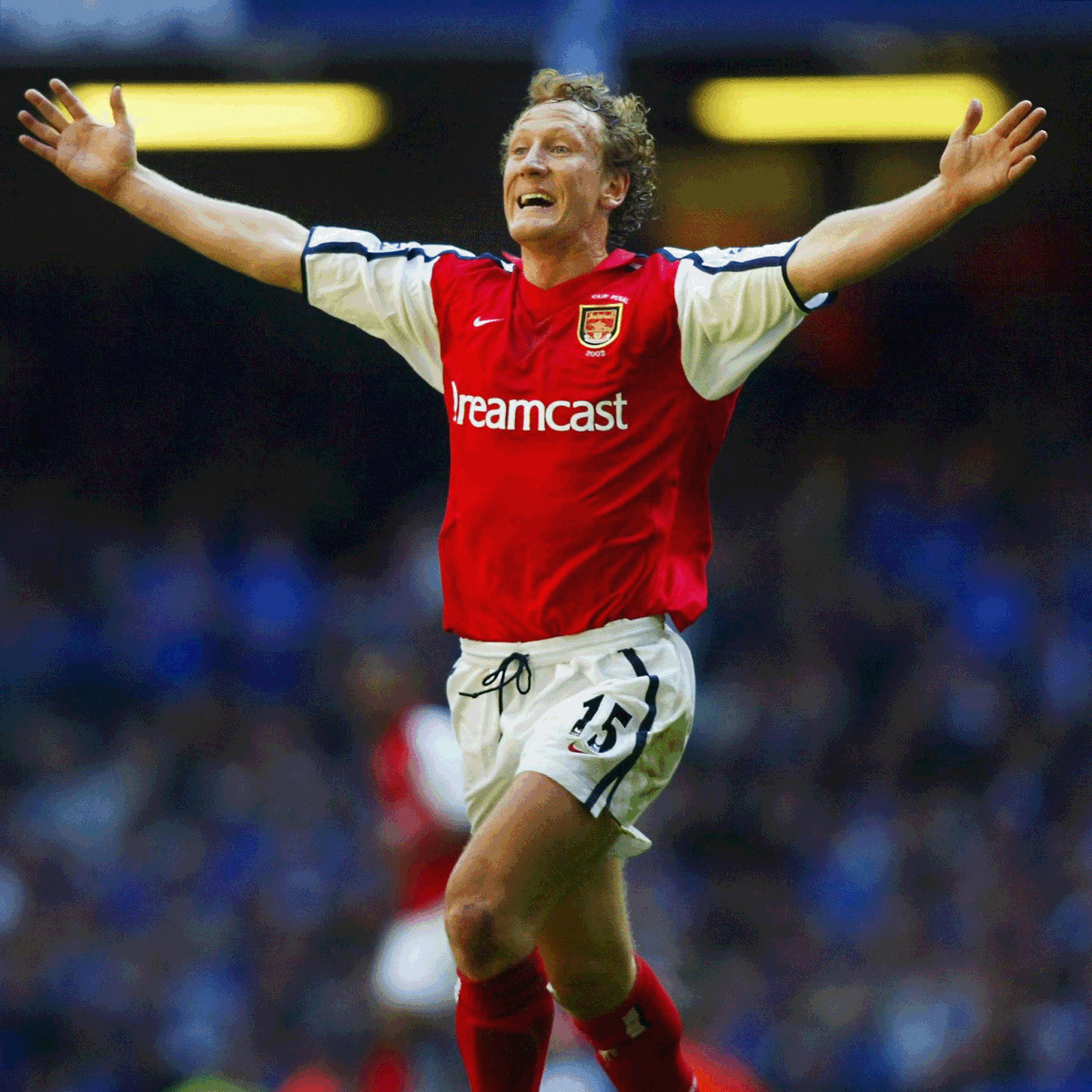 A true Arsenal legend turns 52 today ❤️ It's only, Ray Parlour!