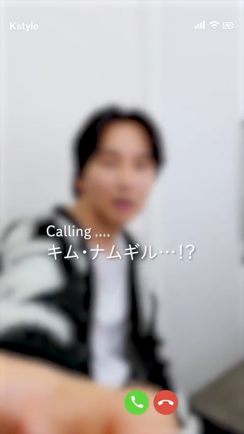\キム・ナムギル より着信!?💕/ 愛情溢れるヨントン風動画📲✨ 日本で楽しんだことは?😘 🔻日本ファンミのレポも公開中 #キムナムギル #김남길 #KimNamGil