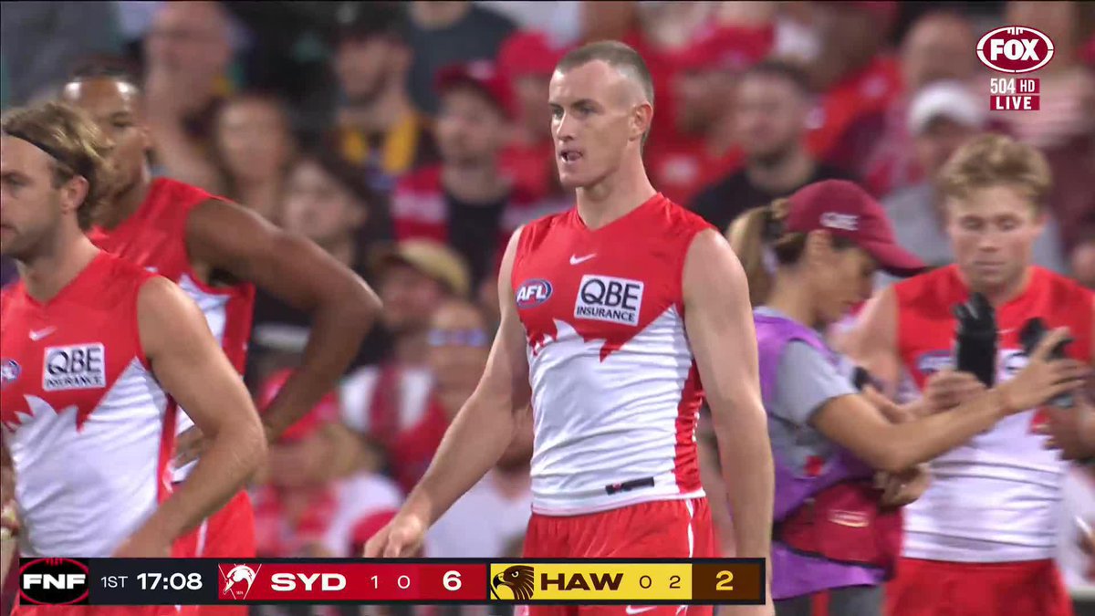Chad Warner with a RIPPER to get the 2025 season underway! 😤 📺 WATCH #AFLSwansHawks on Ch.504 or Kayo 📝 LIVE BLOG 📲 MATCH CENTRE